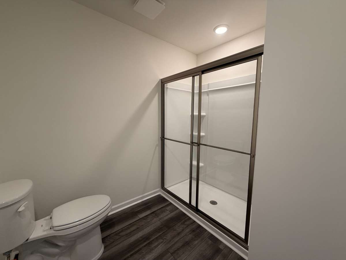 Primary shower