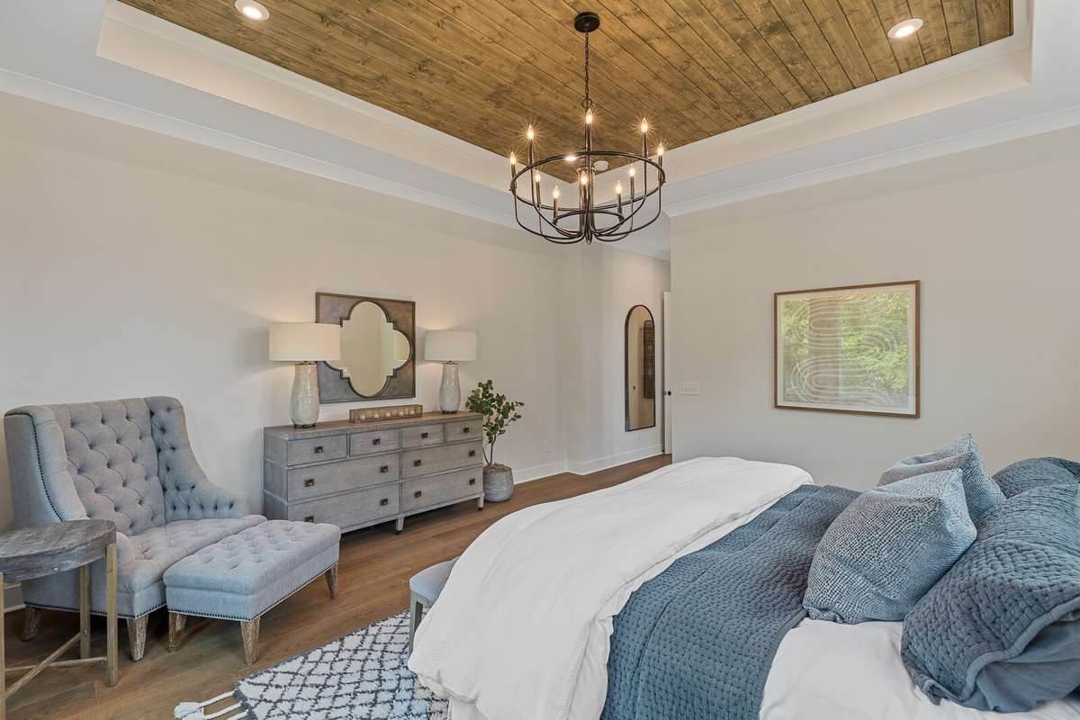 Build the Ballentine plan! Home has not started construction yet and waiting for you to build it! Pick your plan & options & designer finishes!