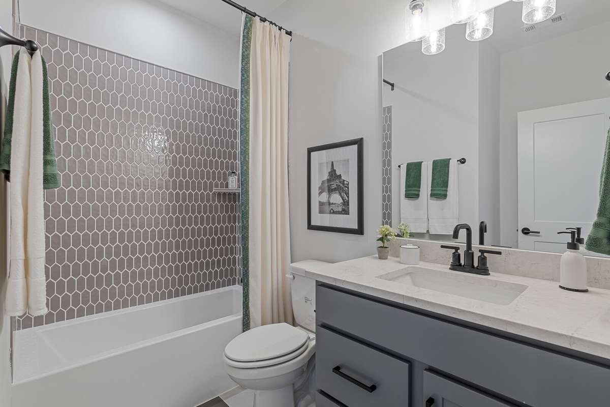Build the Ballentine plan! Home has not started construction yet and waiting for you to build it! Pick your plan & options & designer finishes!