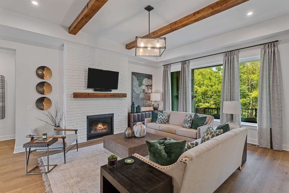 Build the Ballentine plan! Home has not started construction yet and waiting for you to build it! Pick your plan & options & designer finishes!