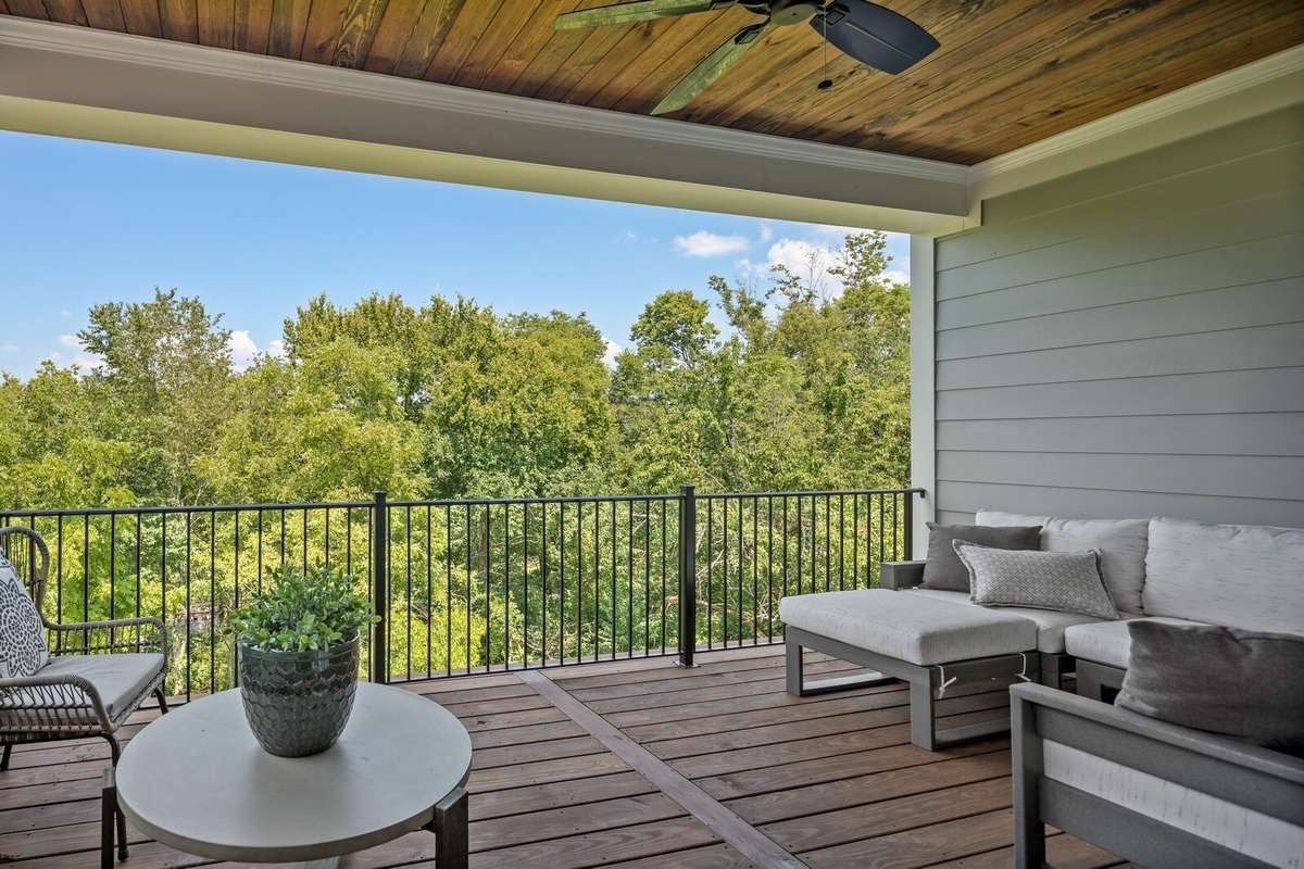 Build the Ballentine plan! Home has not started construction yet and waiting for you to build it! Pick your plan & options & designer finishes!