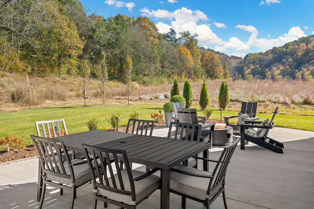 Build the Belvidere plan! Home has not started construction yet and waiting for you to build it! Pick your plan & options & designer finishes!
