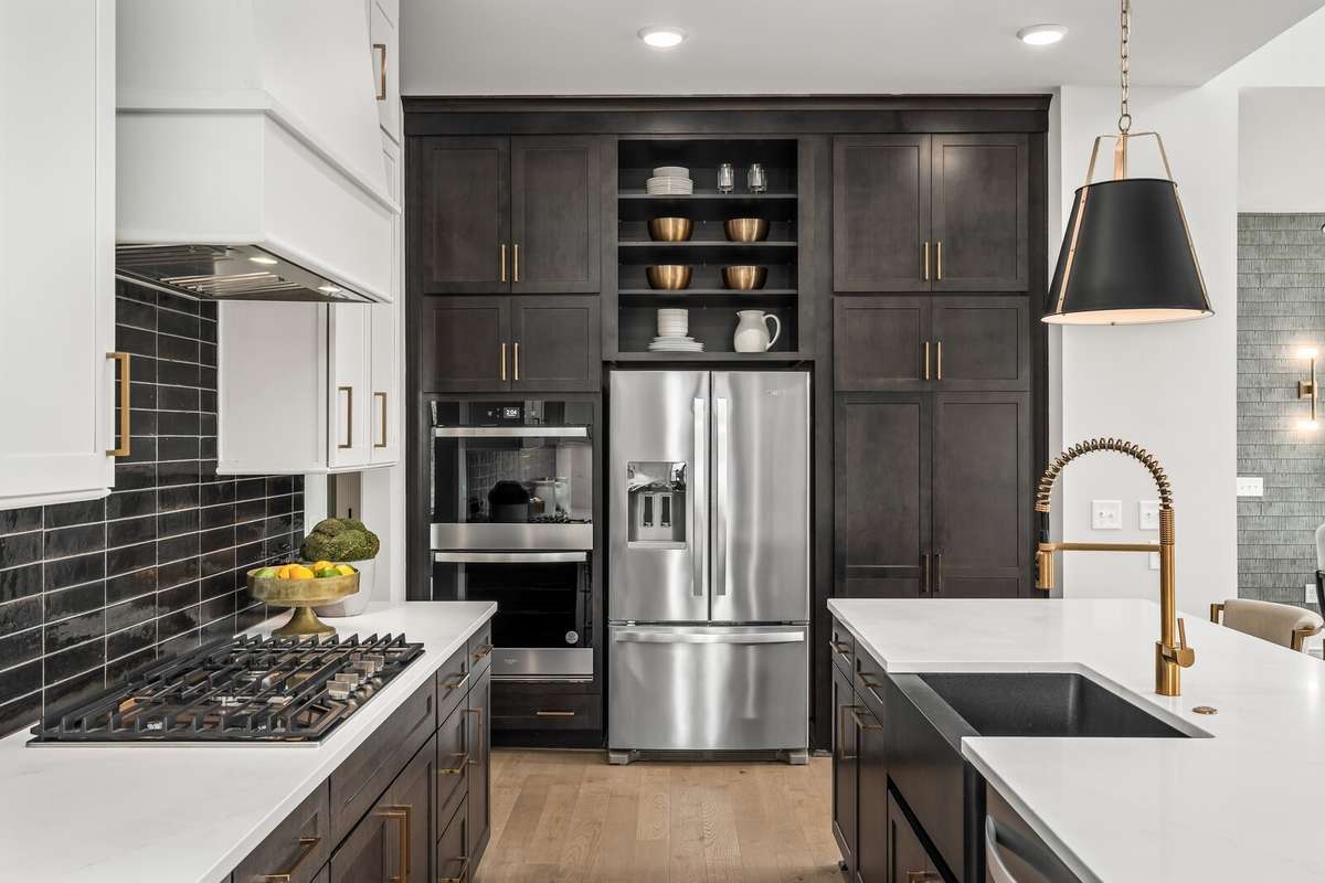 Build the Monroe plan! Home has not started construction yet and waiting for you to build it! Pick your plan & options & designer finishes!