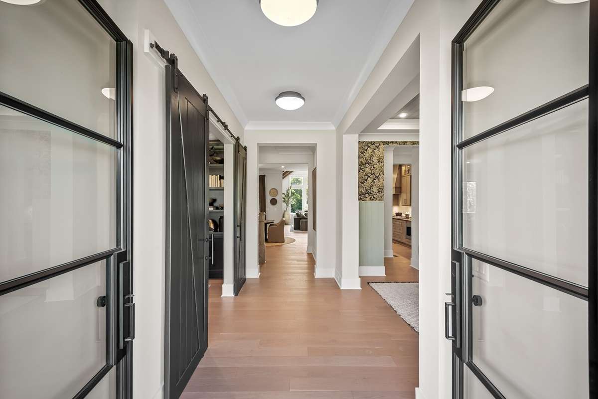 Build the Belterra plan! Home has not started construction yet and waiting for you to build it! Pick your plan & options & designer finishes!