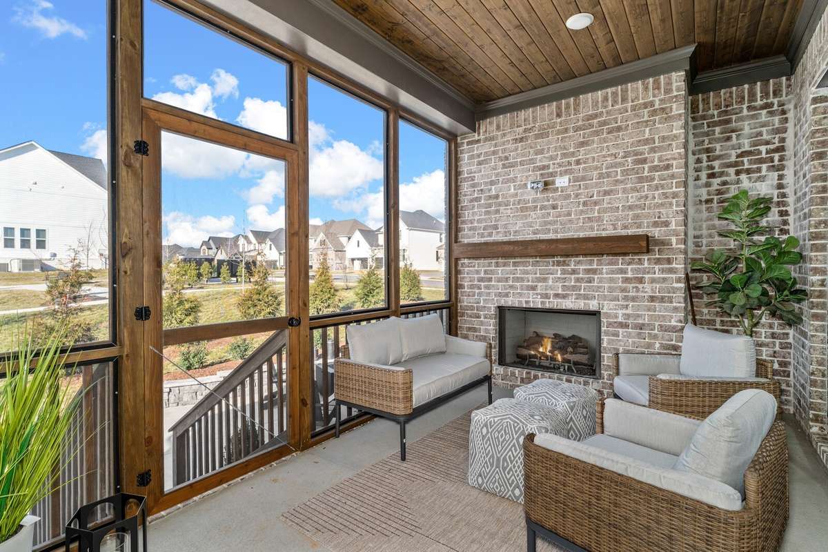Build the Ballentine plan! Home has not started construction yet and waiting for you to build it! Pick your plan & options & designer finishes!
