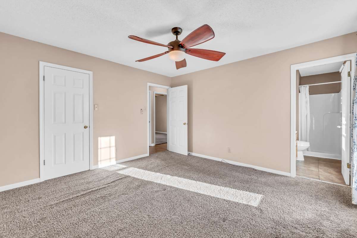 Master on back end of hallway with Ensuite full bath