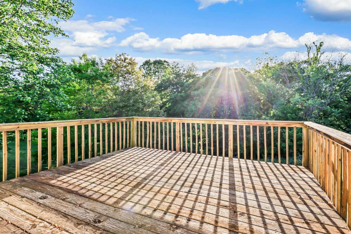 Just ready for some Gorgeous relaxing mornings on your new oversized back deck