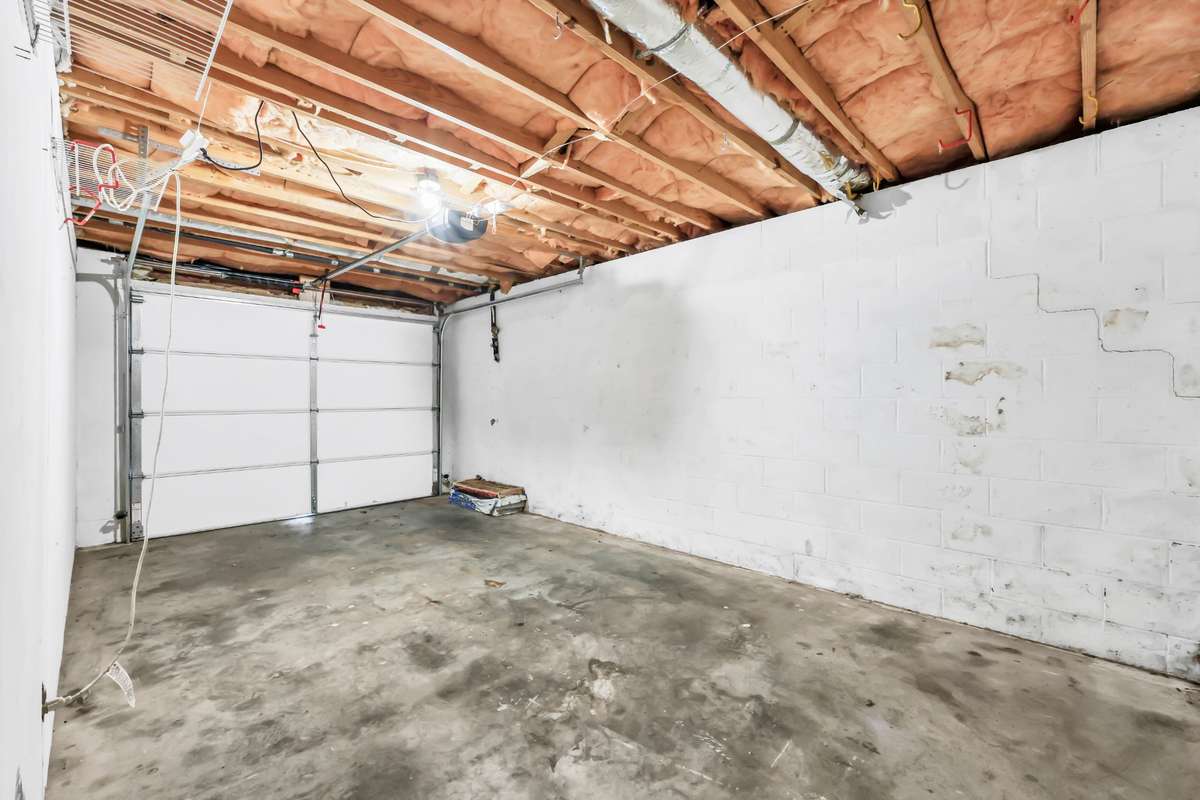 Single car garage space