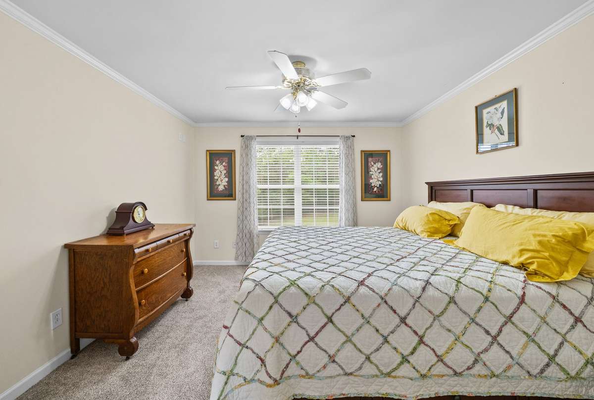 2nd Bedroom - Extra large closet walks into attic storage
