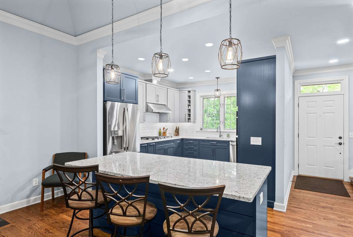 Chef's kitchen