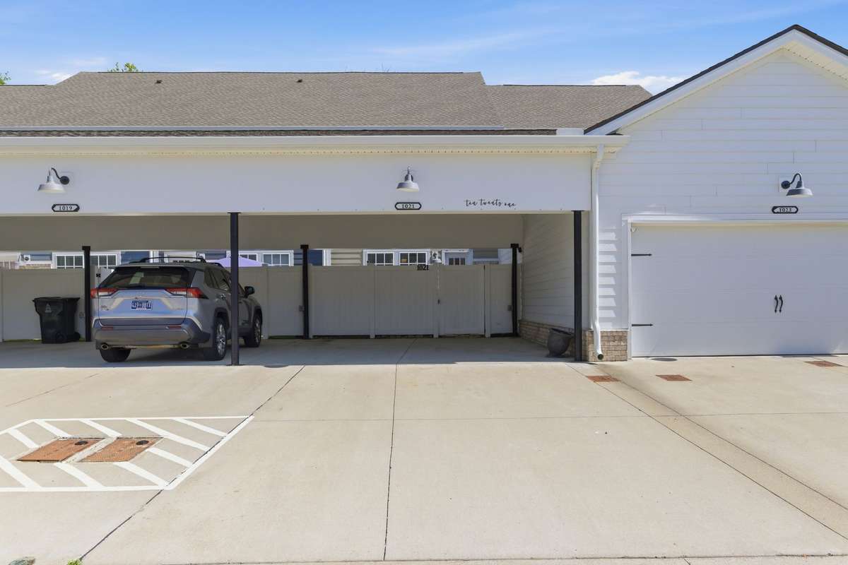 In addition to 2 covered carport space, the parking plat extends to allow additional parking. Guest parking lot is located nearby.