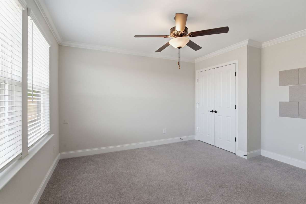 Second bedroom with ensuite full bath