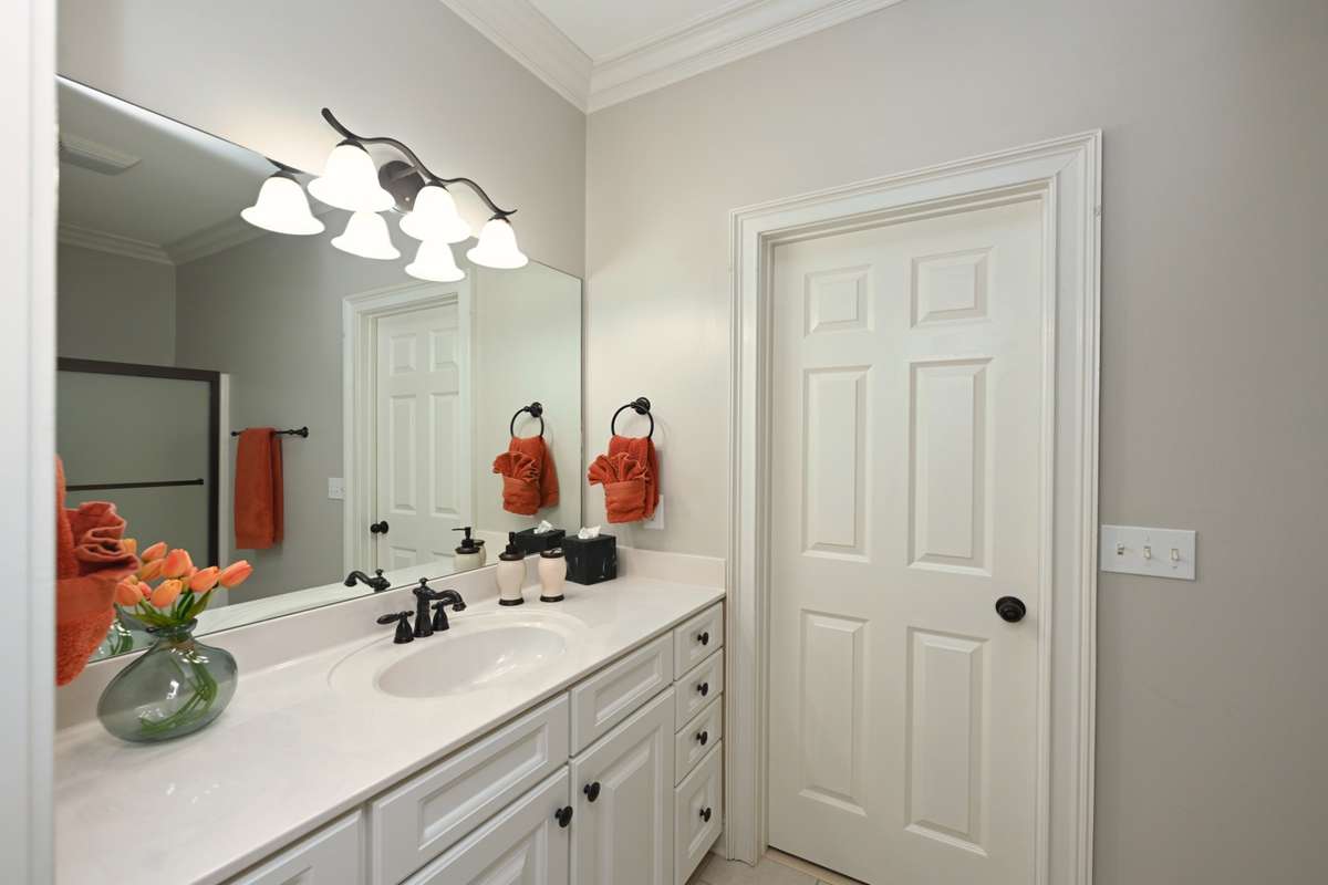 Jack & Jill Bathroom