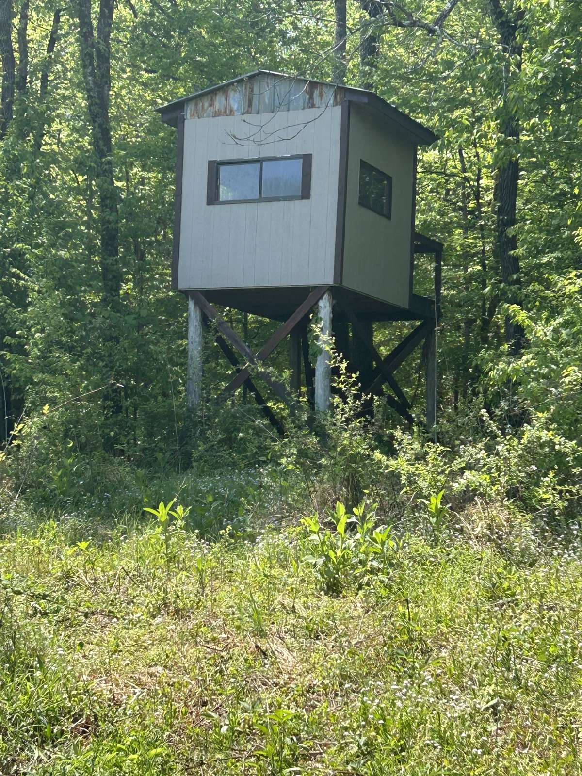 Treehouse... Deer Stand... Wildlife Observation  -- Building is 7'6" x 7'6" and includes a 8 x 4 deck on the back
