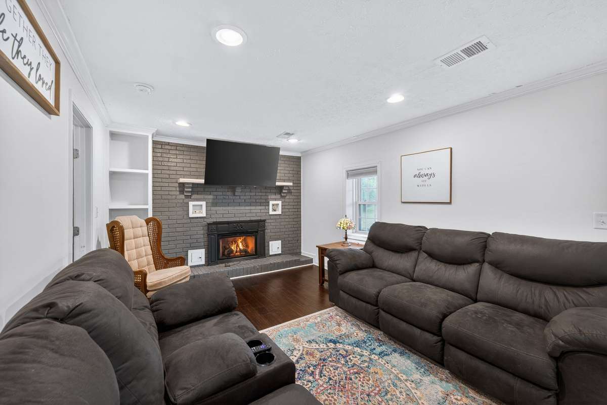gas fireplace in the living room