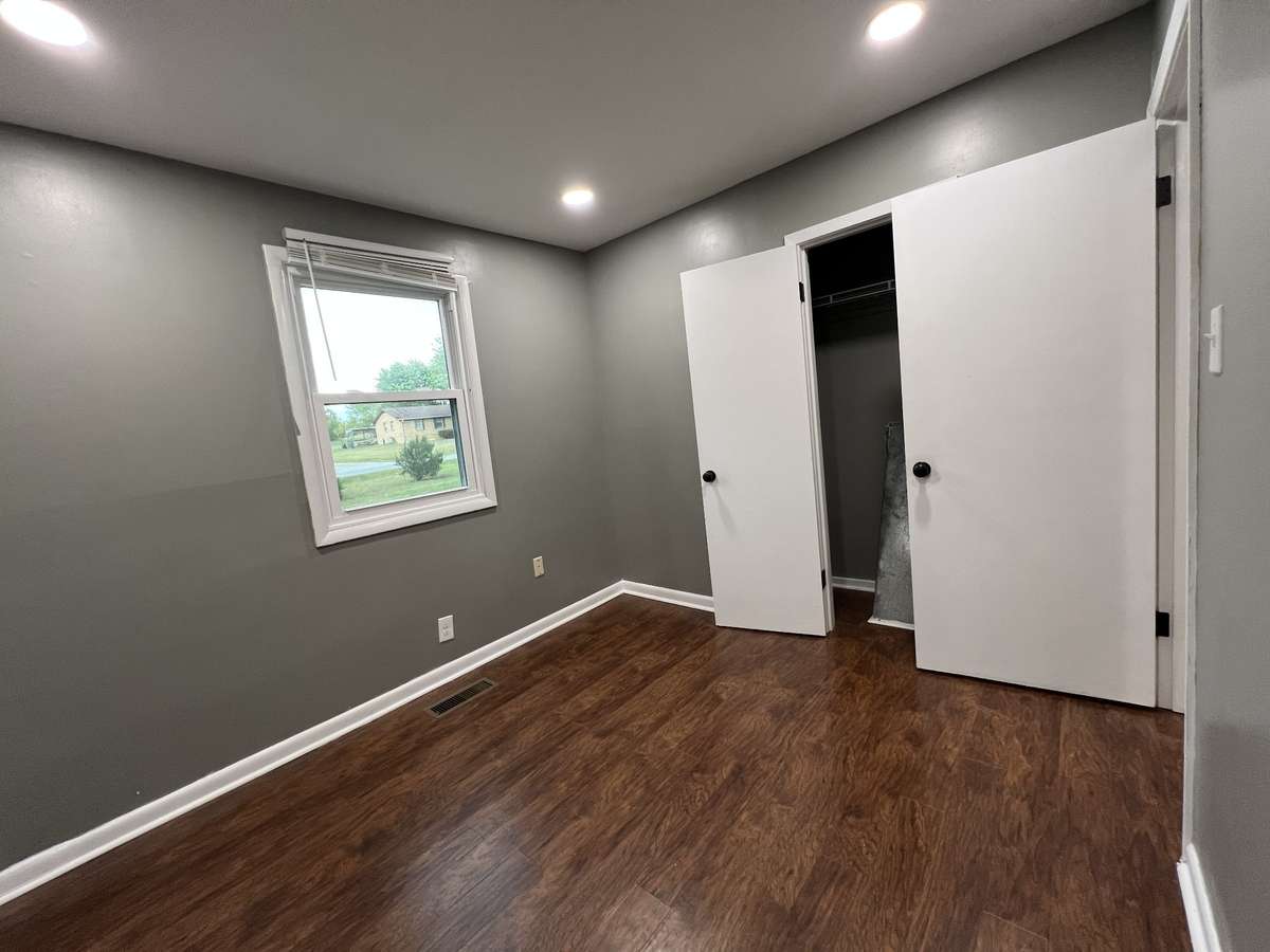Bedroom 3: This photo doesn't do justice. Book a showing!
