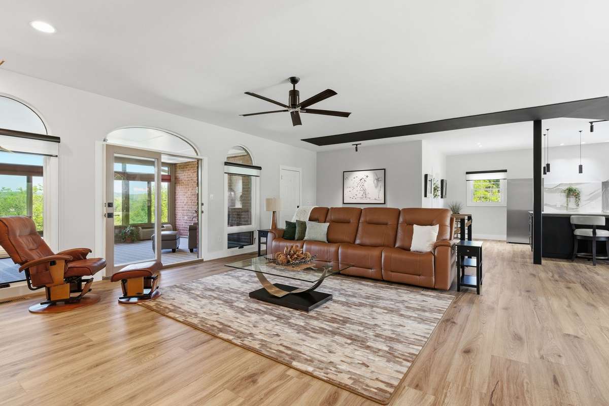 Very nice LVP flooring throughout.
