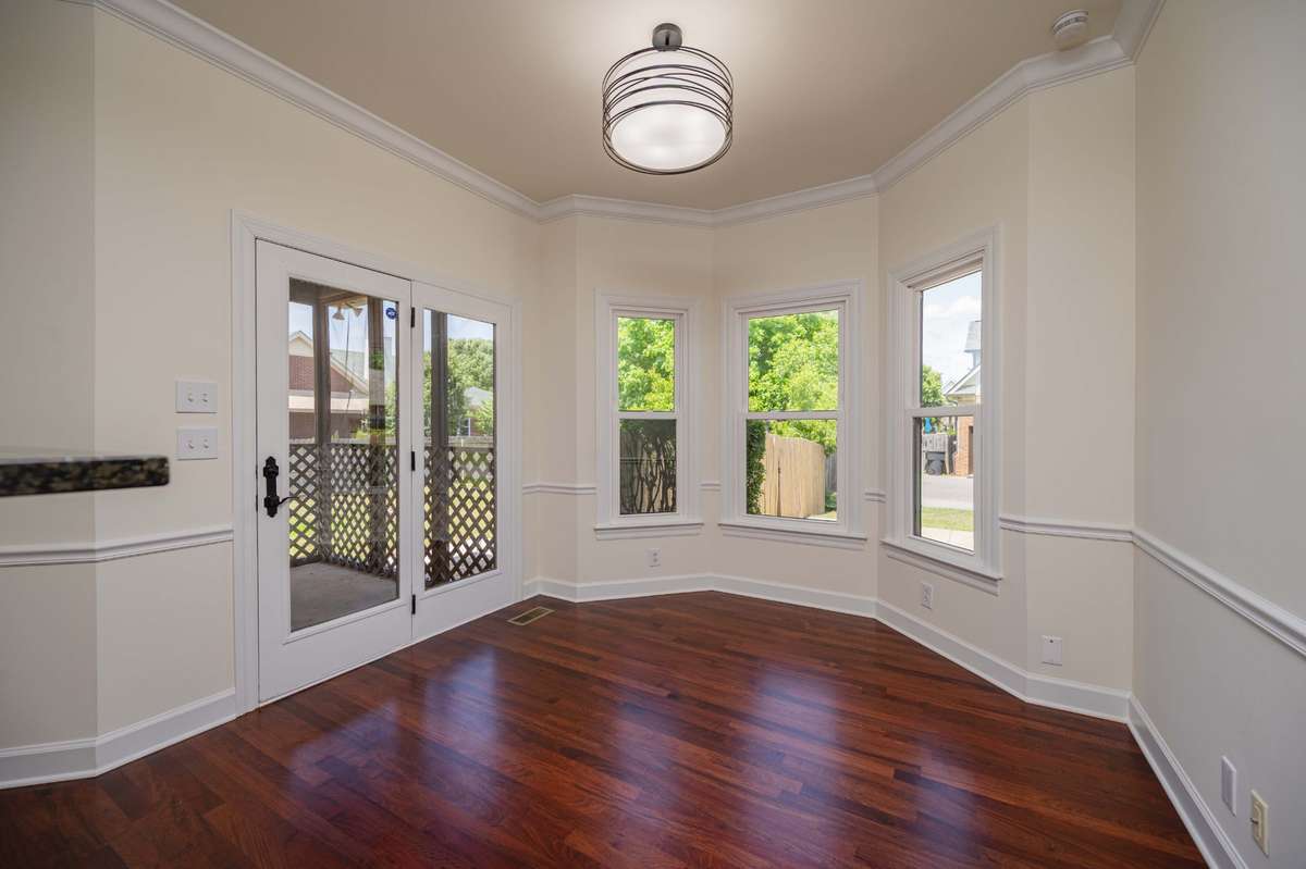 Breakfast nook
