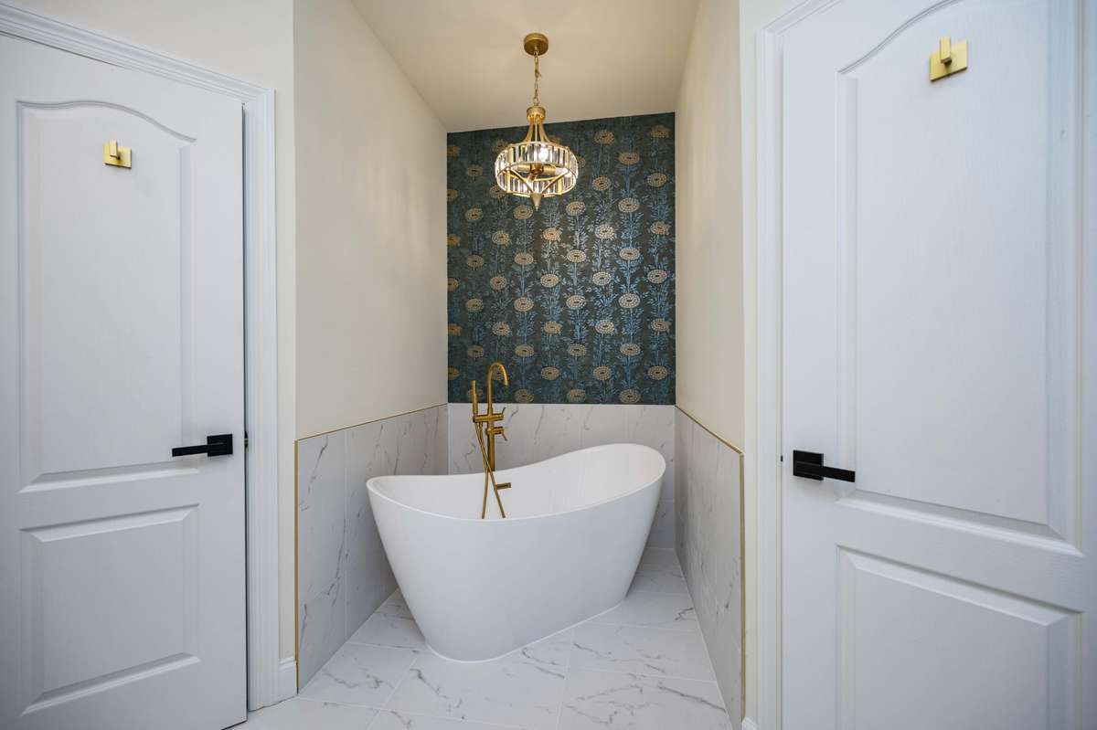 Primary Bathroom with 2 Walkin Closets