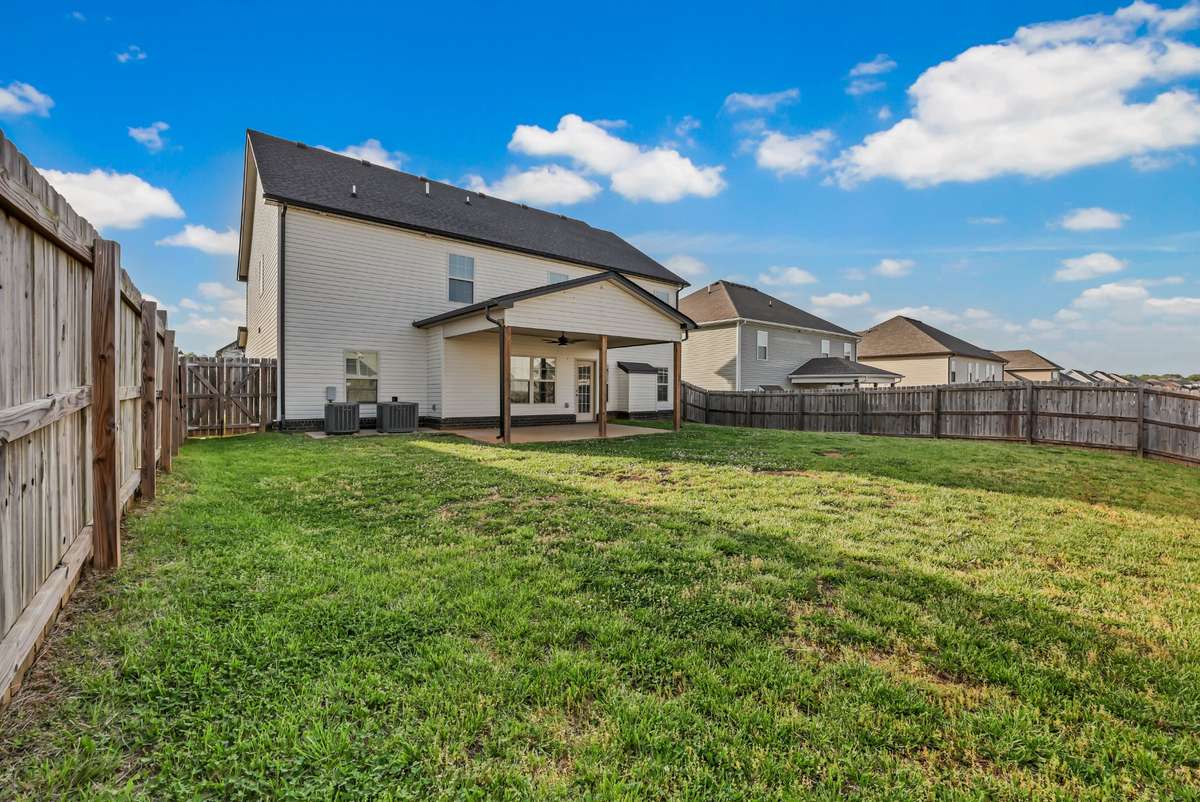 What Are You Waiting For? Call a Realtor Today to View this Home!