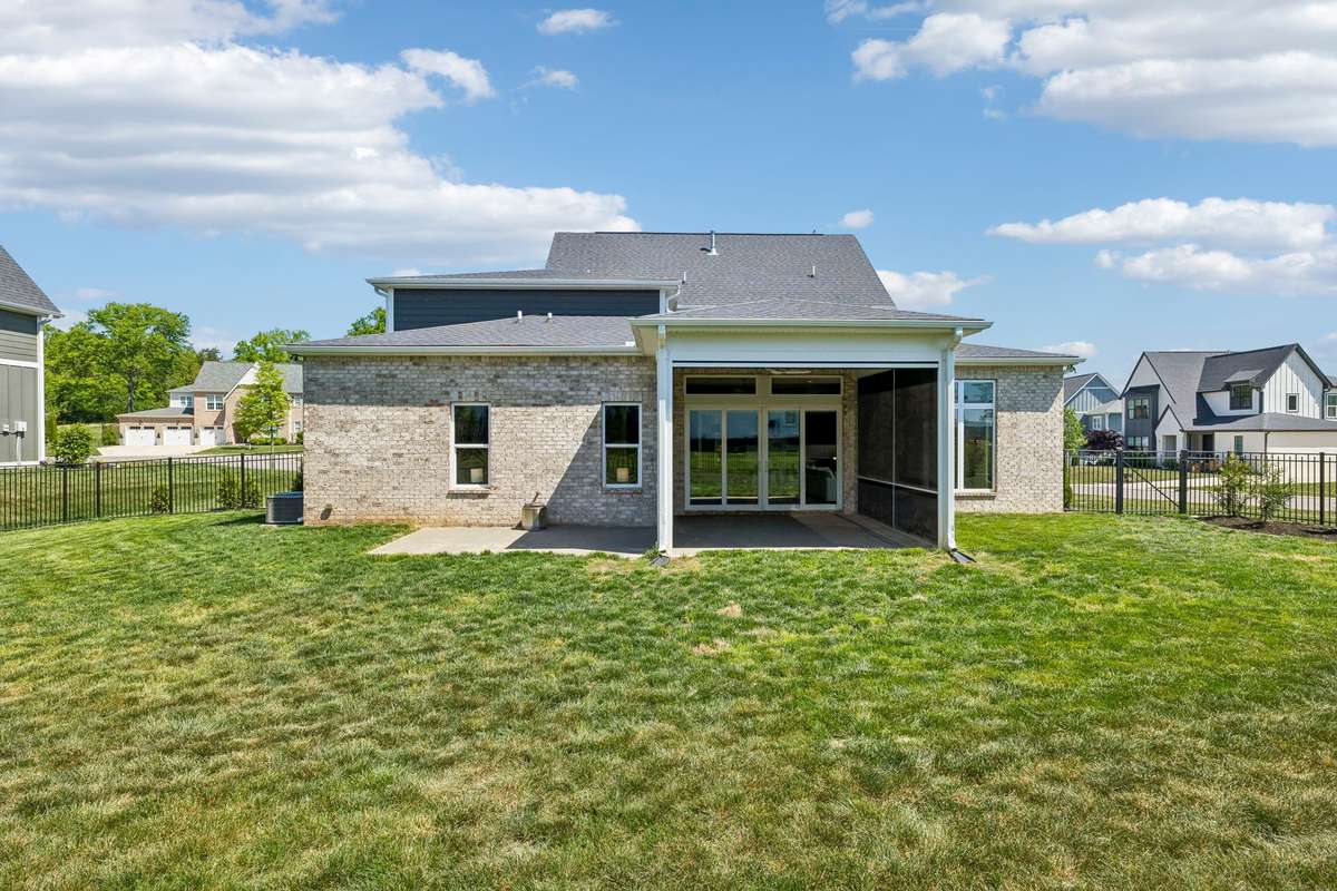 Completely level lot