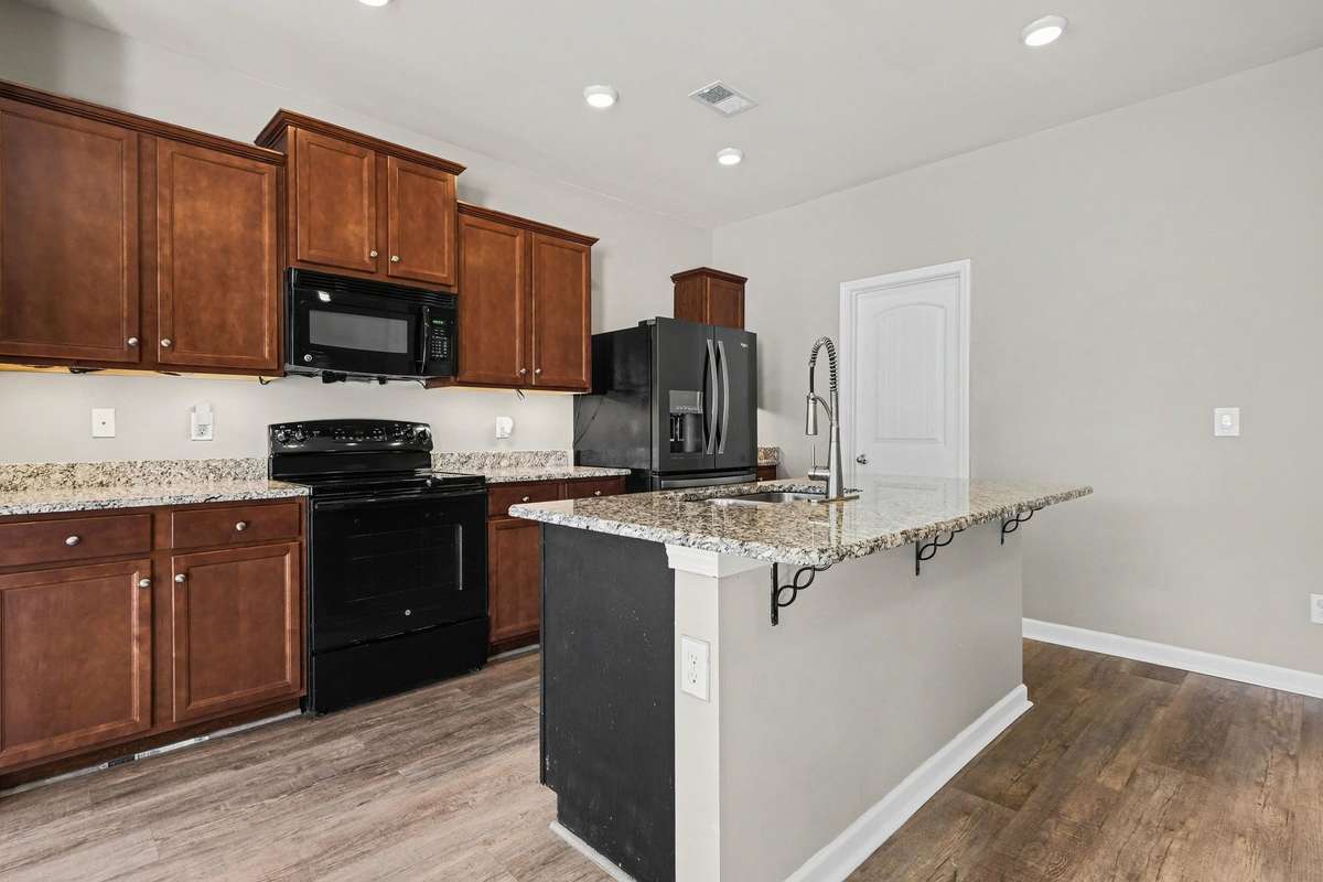 Another view of kitchen