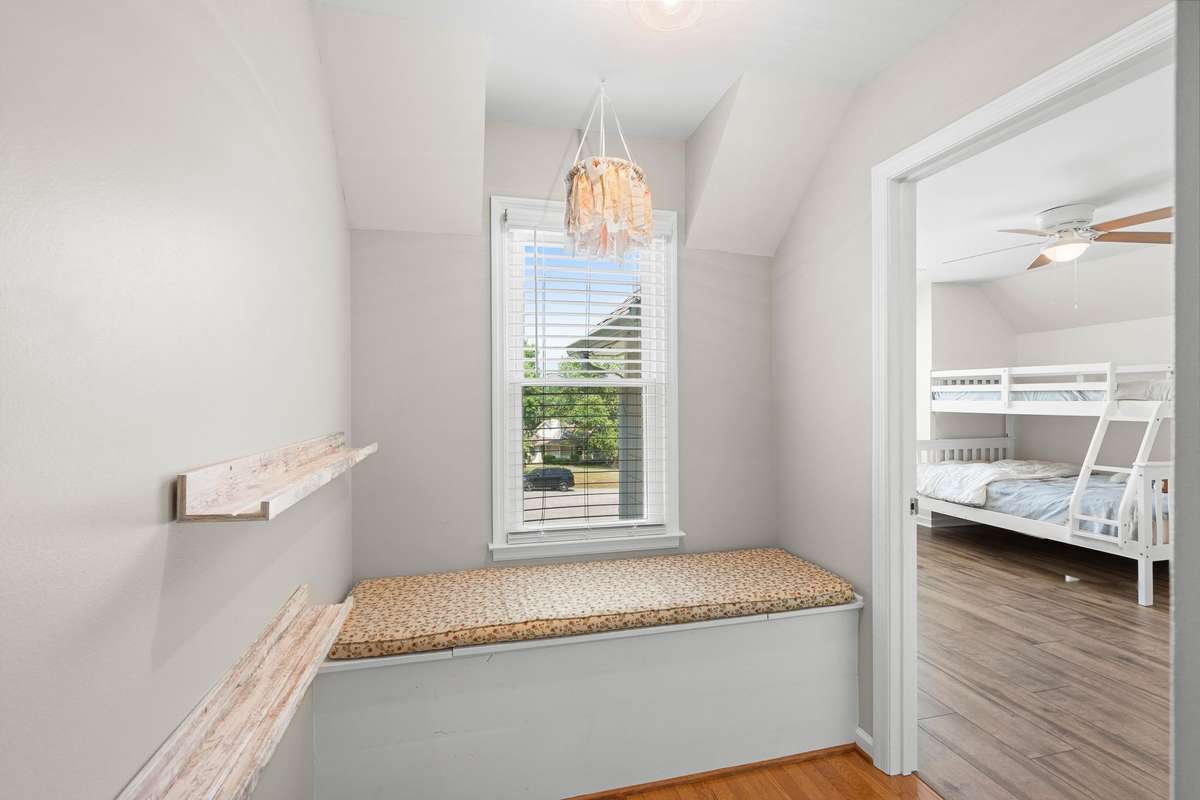 Sitting area in upstairs hallway.