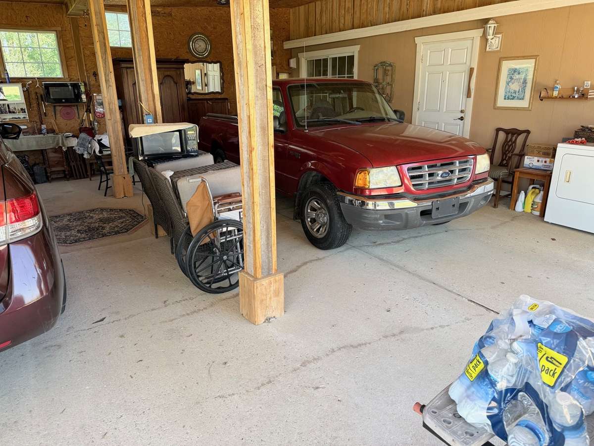 4 car garage with 12' opening