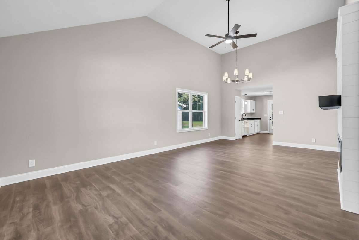 Sample Photos of Big Easy Floor w/ out Bonus Room