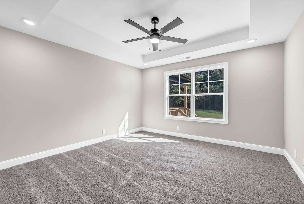 Sample Photos of Big Easy Floor w/ out Bonus Room