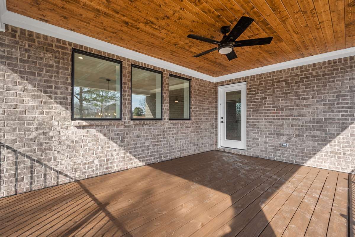 *** Photos are of a previously built Monroe in another Drees Homes community. Standard Features and Selections may vary.***