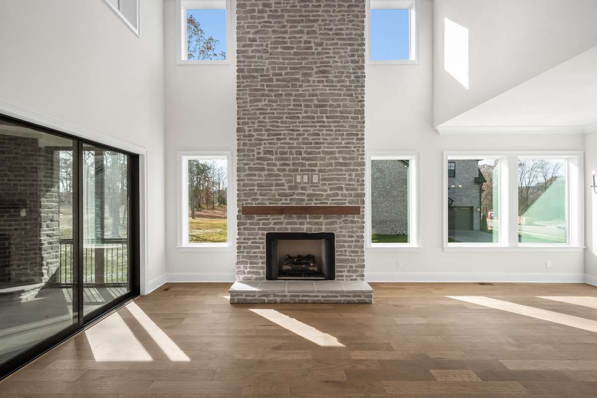 *** Photos are of a previously built Monroe in another Drees Homes community. Standard Features and Selections may vary.***
