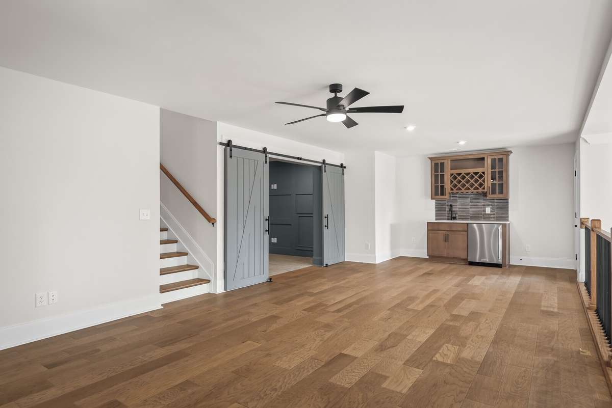 *** Photos are of a previously built Monroe in another Drees Homes community. Standard Features and Selections may vary.***