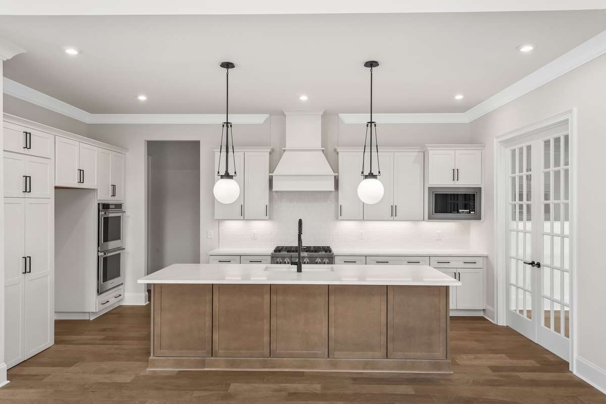 *** Photos are of a previously built Monroe in another Drees Homes community. Standard Features and Selections may vary.***