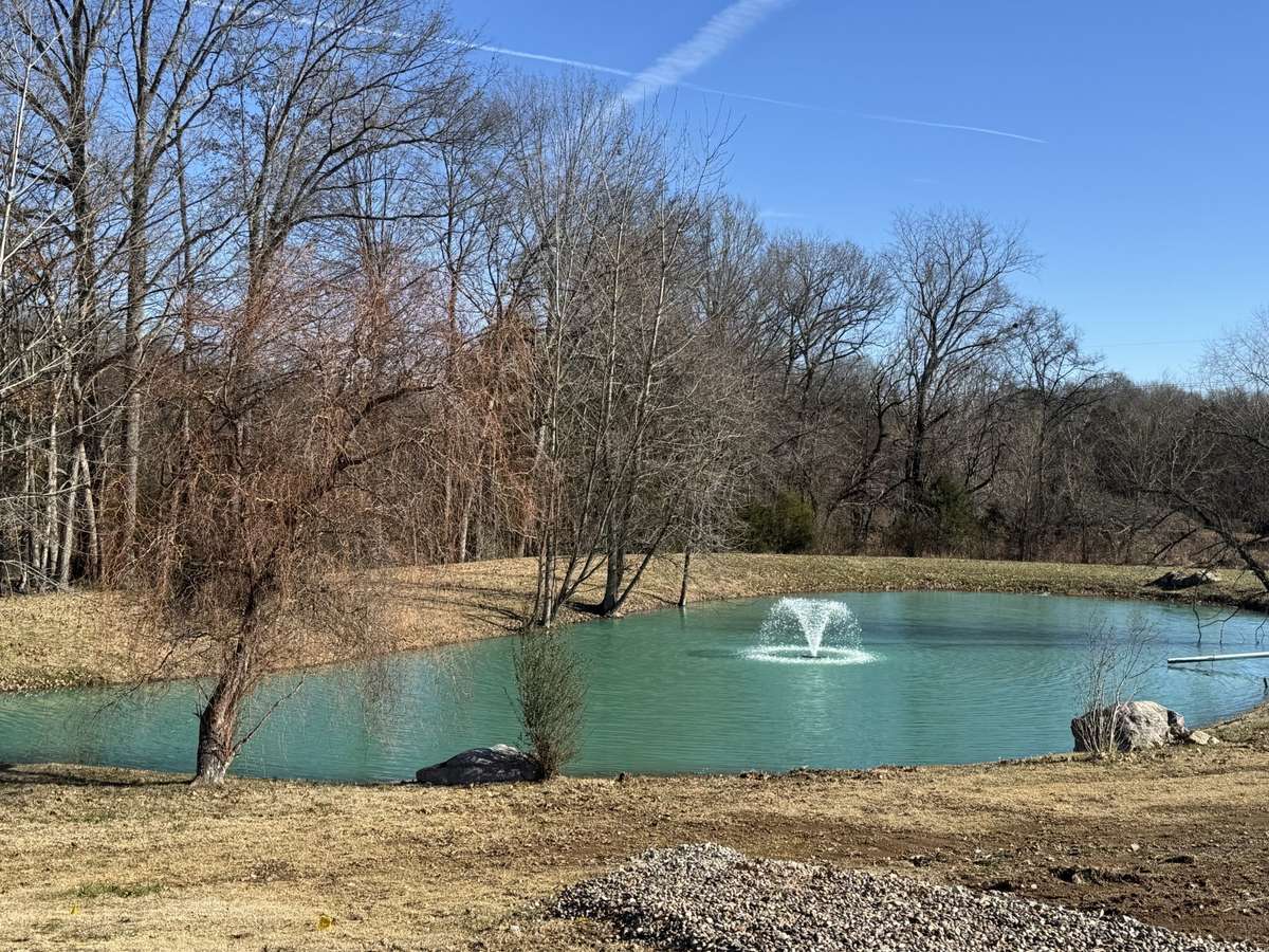 High Park Hill is an easy ten minute drive from I-65 and the Franklin exit. This community offers many amenities including tennis and pickle ball courts, optional pool membership, fire pit, playground and sidewalks on both sides of the streets.