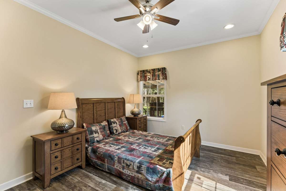 Secondary bedrooms are also spacious
