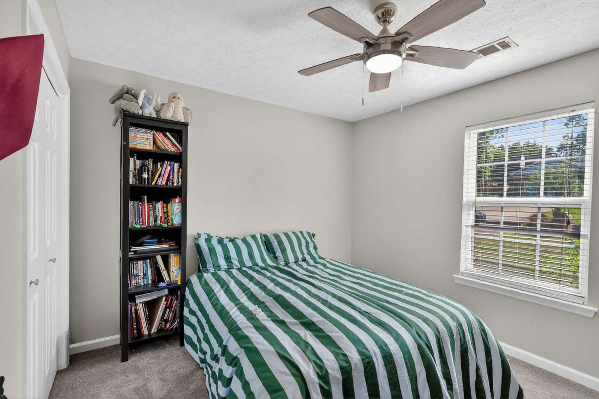 2nd of 3 upstairs bedrooms