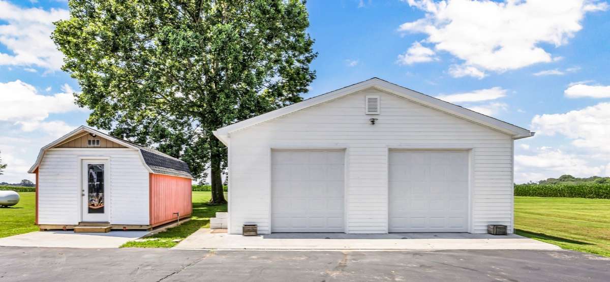 Insulated 30x30 shop