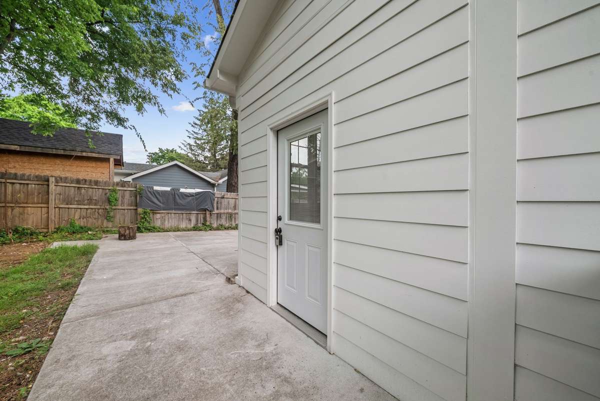 Private entrance near primary bedroom