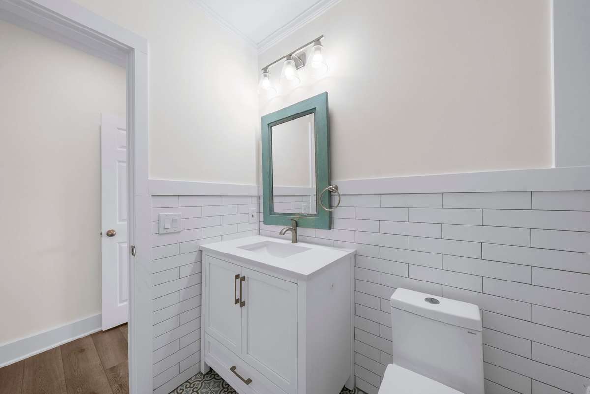 Ensuite bath