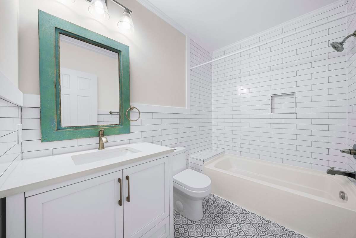 Ensuite bath