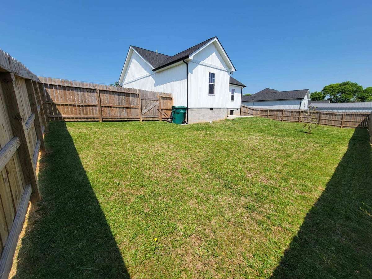 Privacy Fenced Back Yard