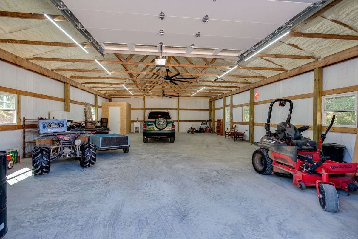 Great workshiop with 1/2 bath for toys, hobbies, storage