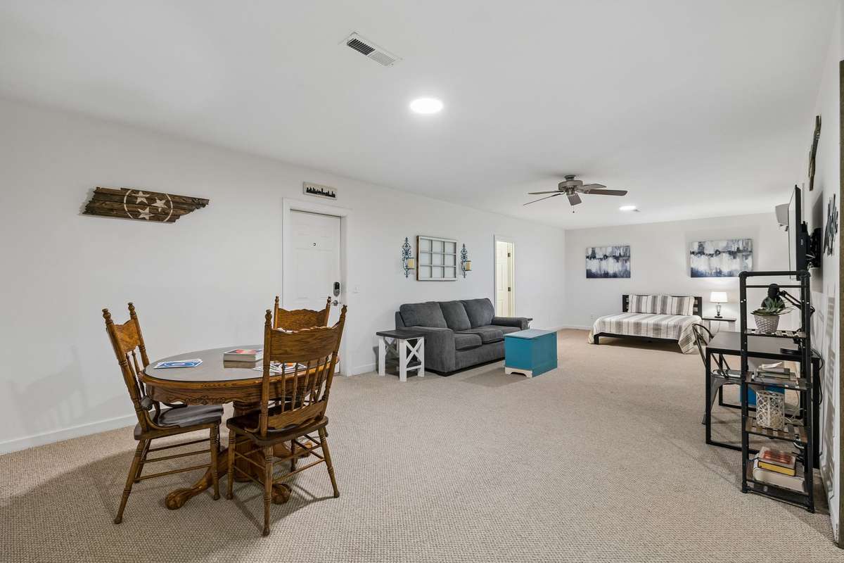 HUge 3 bedroon downstairs also the BNB