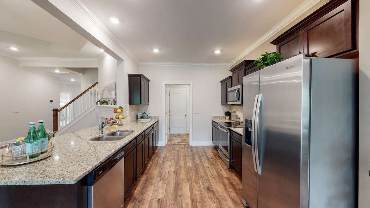 Photo is from previous listing in 2022 when it was staged