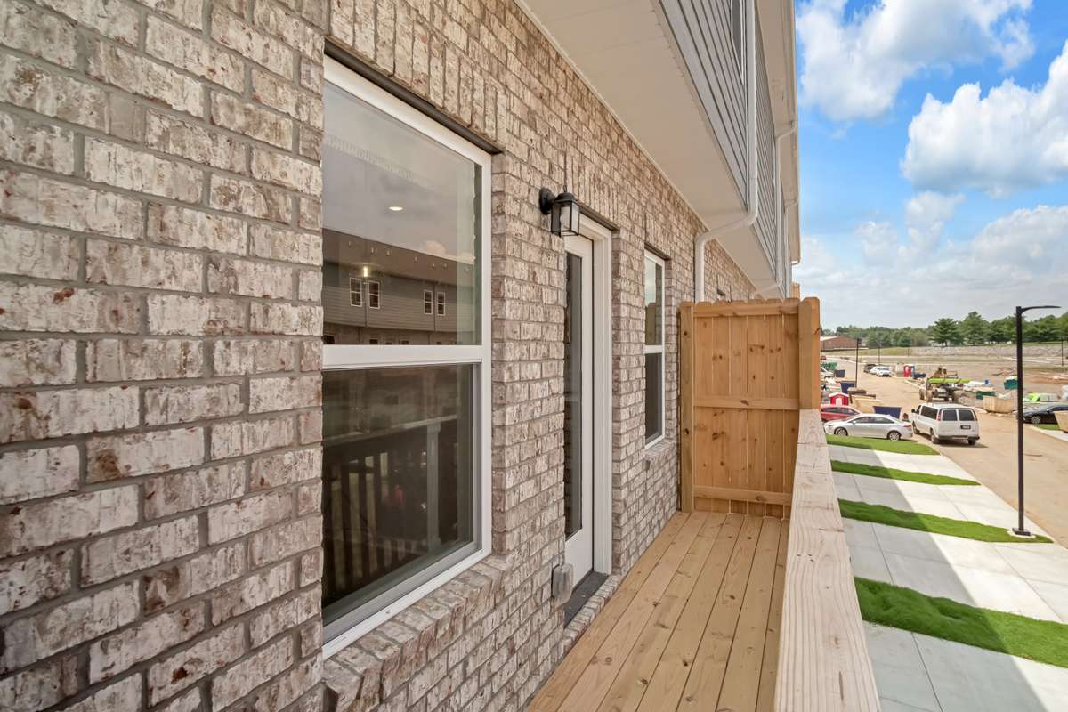 Pictures are not of actual unit they are of the model home with the same floor plan. Contact the on-site agent to schedule a personal tour.