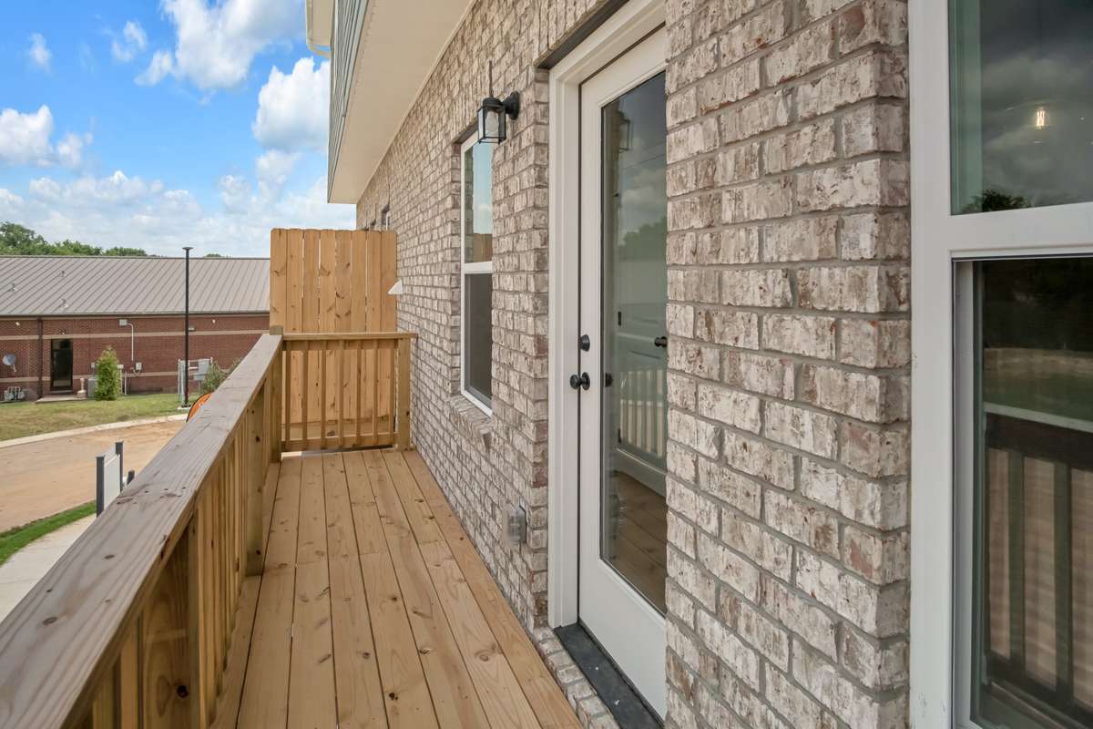 Pictures are not of actual unit they are of the model home with the same floor plan. Contact the on-site agent to schedule a personal tour.