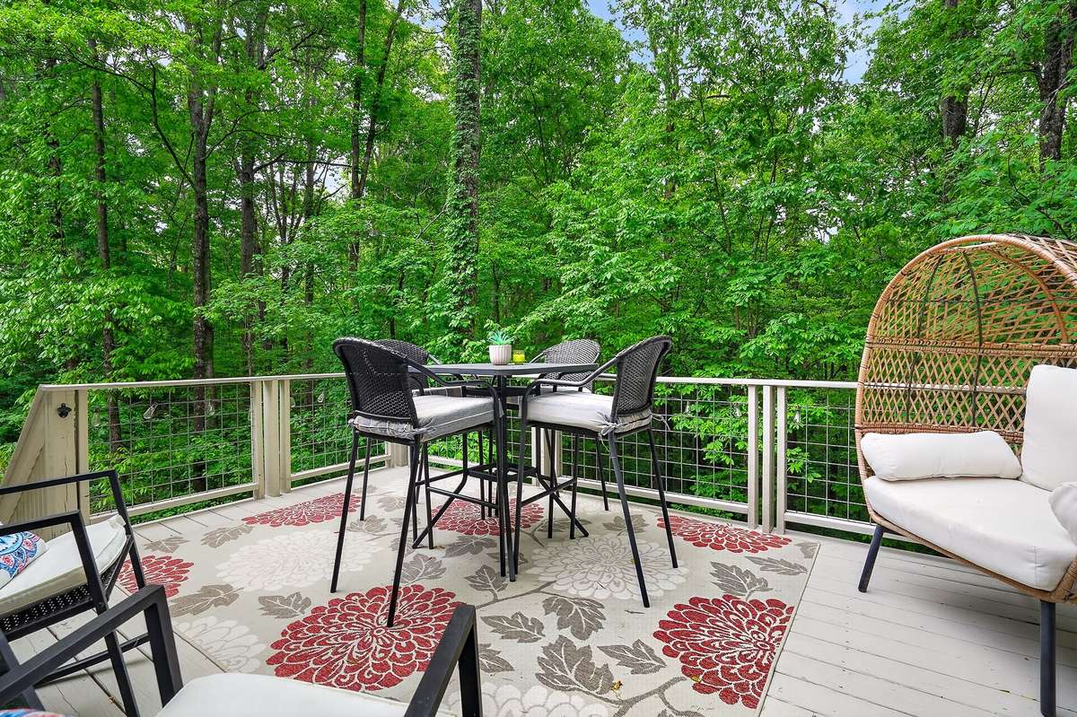 Look at this view, with plenty of seating for your gatherings.