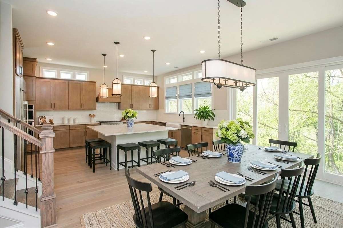 Staged kitchen/dining area