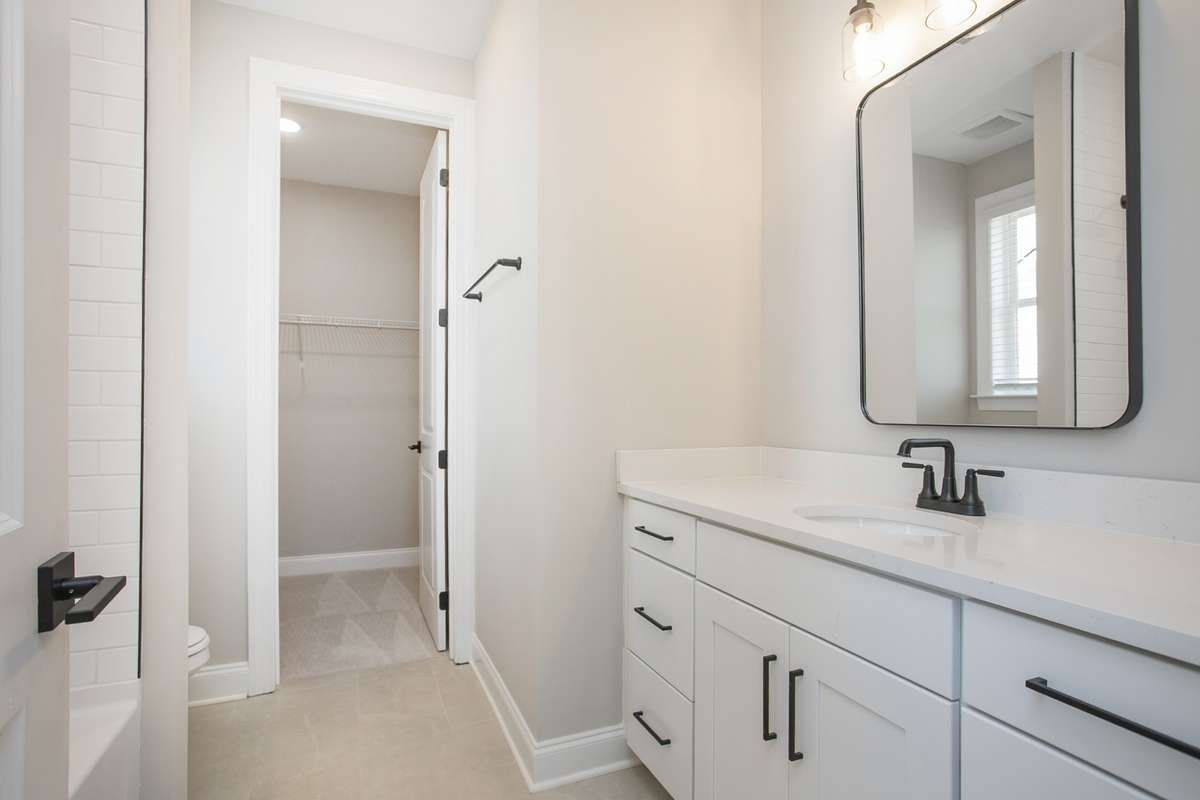 Bedroom 4 private bathroom and closet